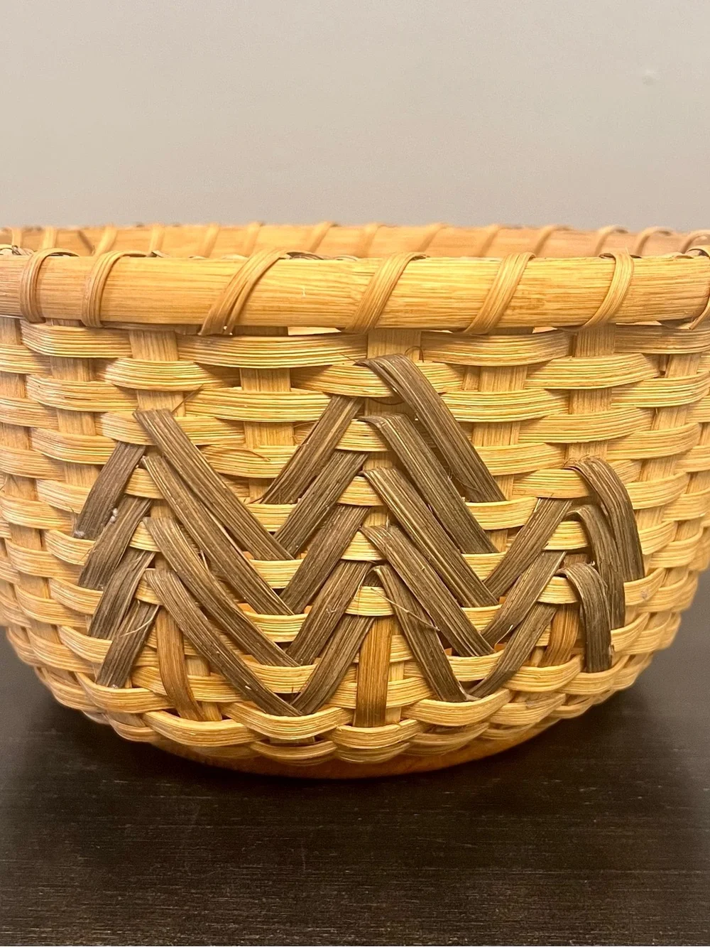 Signed Handmade Nantucket Lightship Style Basket Bowl 9” Tapestry Chevron Weave